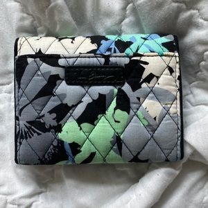 vera bradley wallet